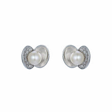 Load image into Gallery viewer, Butterfly's Heart Pearl Earrings - Orchira Pearl Jewellery