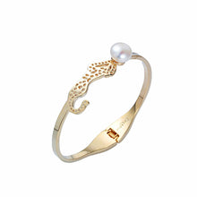 Load image into Gallery viewer, Leopard Wonder Pearl Bangle - Orchira Pearl Jewellery