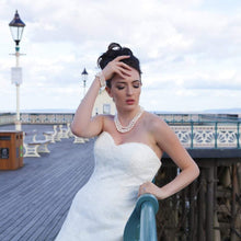 Load image into Gallery viewer, Maison Blanche Pearl Jewellery Set - Orchira Pearl Jewellery