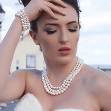 Load image into Gallery viewer, Maison Blanche Pearl Jewellery Set - Orchira Pearl Jewellery