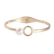 Load image into Gallery viewer, Talisman Orchira Pearl Bangle - Orchira Pearl Jewellery
