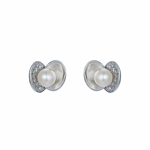 Butterfly's Heart Pearl Earrings - Orchira Pearl Jewellery