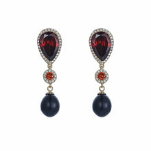Load image into Gallery viewer, Crystal Palace Black Pearl Earrings - Orchira Pearl Jewellery
