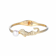 Load image into Gallery viewer, Leopard Wonder Pearl Bangle - Orchira Pearl Jewellery
