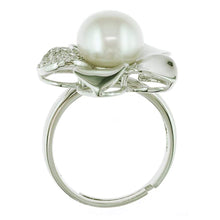 Load image into Gallery viewer, Lucky Clover Pearl Ring - Orchira Pearl Jewellery
