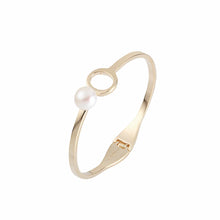 Load image into Gallery viewer, Talisman Orchira Pearl Bangle - Orchira Pearl Jewellery
