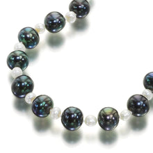Load image into Gallery viewer, Timeless Pearl Bracelet - Orchira Pearl Jewellery
